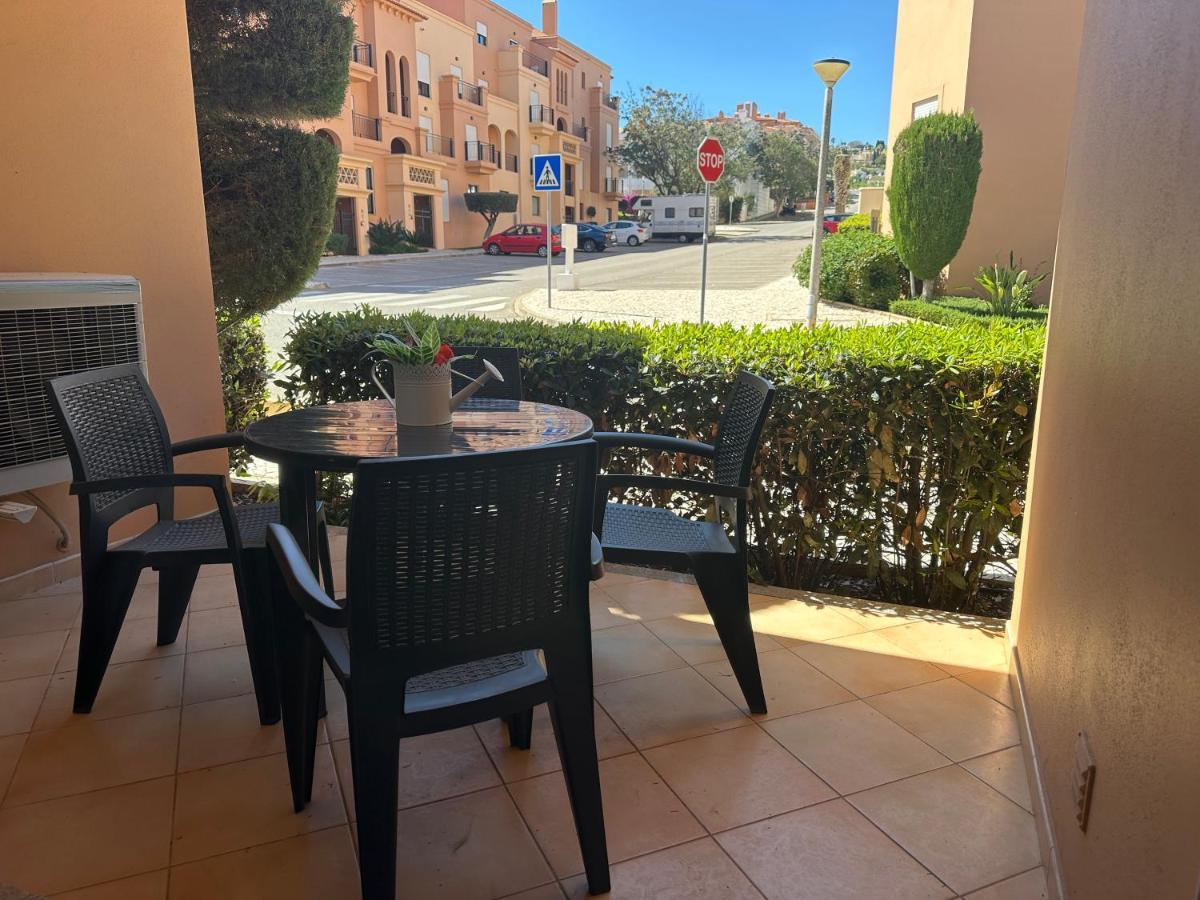 Baia Da Luz Luz Beach 1 Bedroom Apartment Bagian luar foto