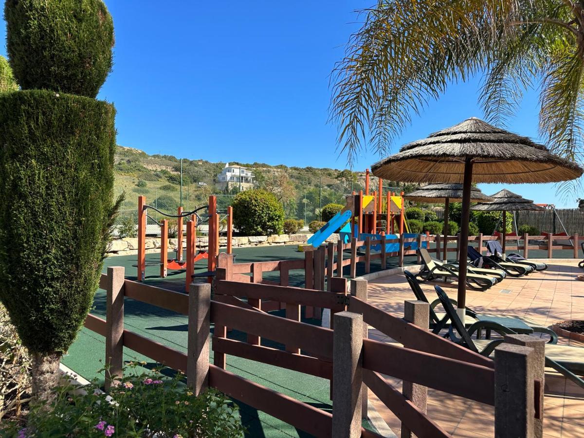 Baia Da Luz Luz Beach 1 Bedroom Apartment Bagian luar foto