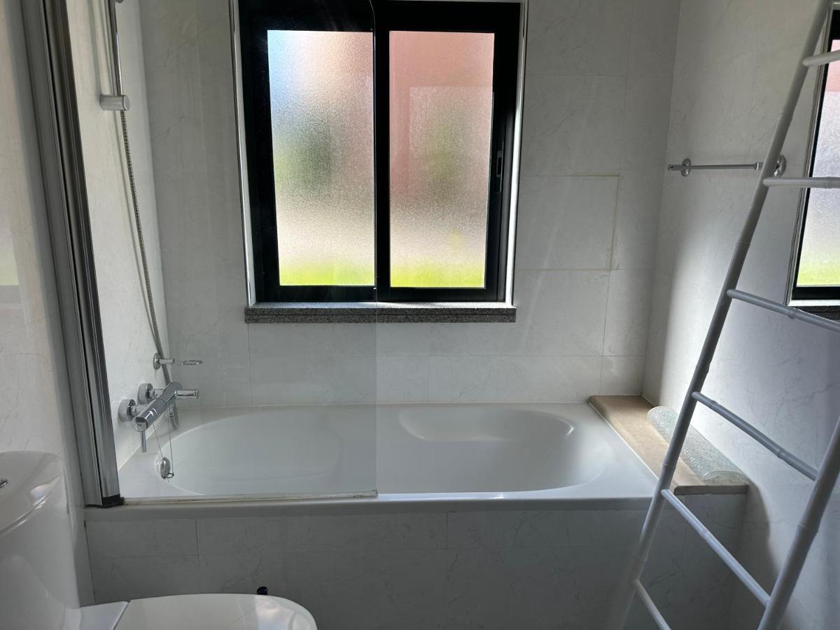 Baia Da Luz Luz Beach 1 Bedroom Apartment Bagian luar foto