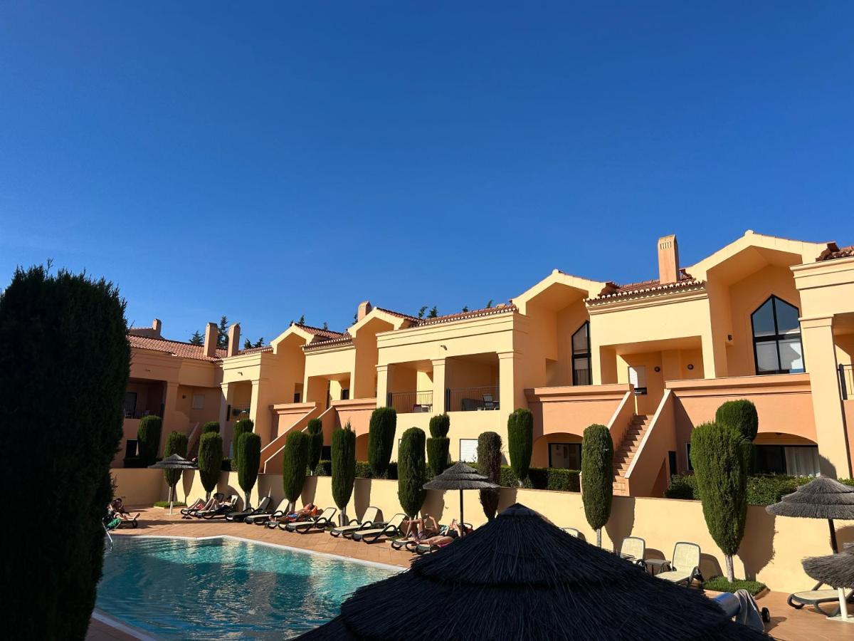 Baia Da Luz Luz Beach 1 Bedroom Apartment Bagian luar foto