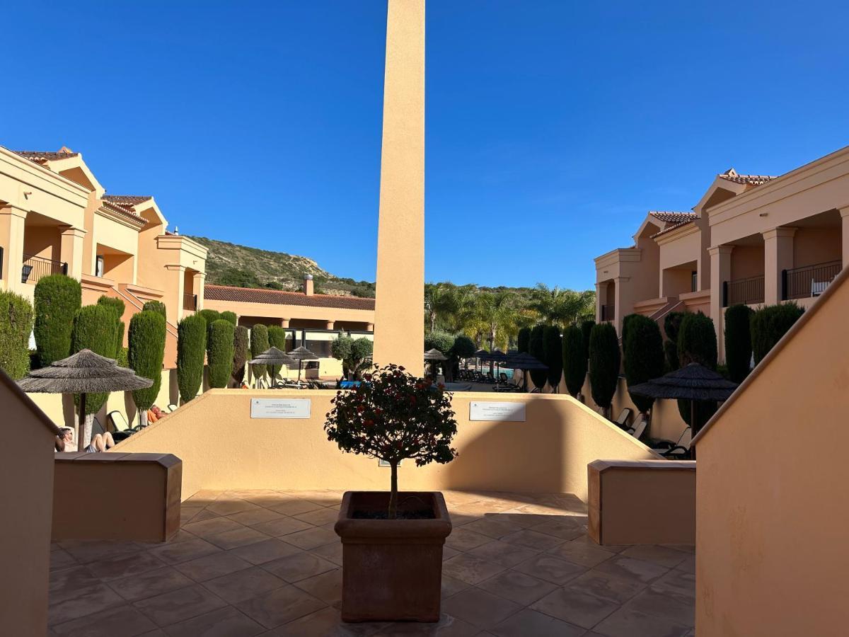 Baia Da Luz Luz Beach 1 Bedroom Apartment Bagian luar foto